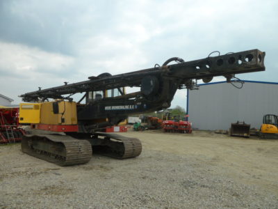 Volvo EC 200 fúróberendezés