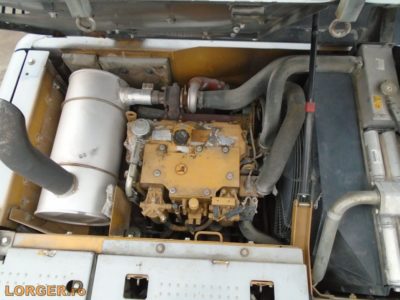 Caterpillar 319D lánctalpas kotró