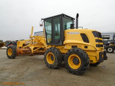 New Holland RG200B gréder