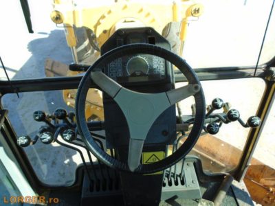 New Holland RG200B gréder