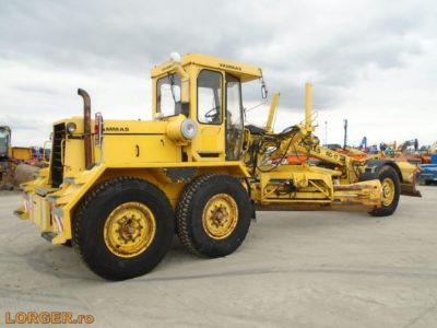 Vammas RG-17 gréder 6×4