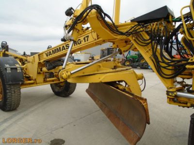 Vammas RG-17 gréder 6×4