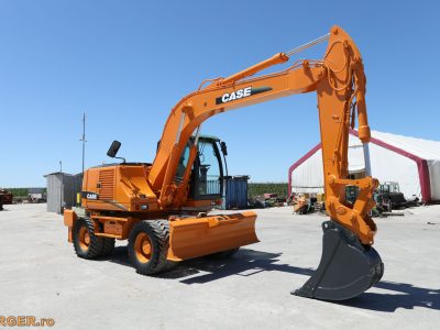 Case WX 145 gumikerekes kotró