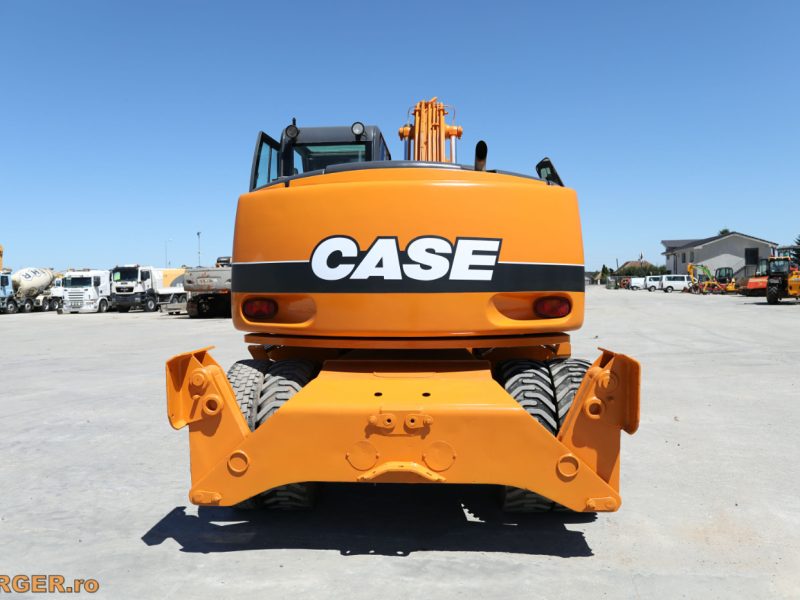 Case WX 145 gumikerekes kotró
