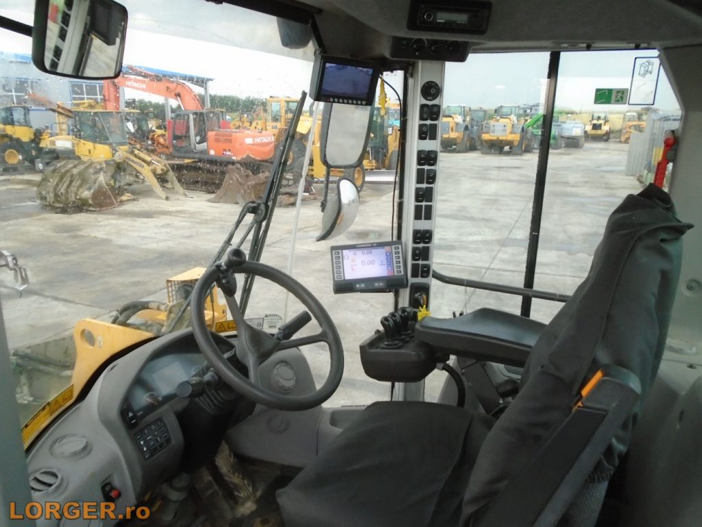Incarcator frontal Volvo L110G