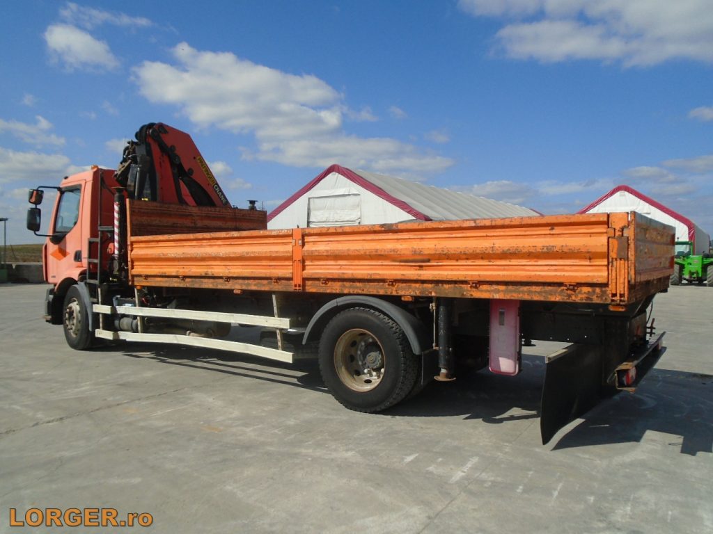 Camion Renault 240 cu macara