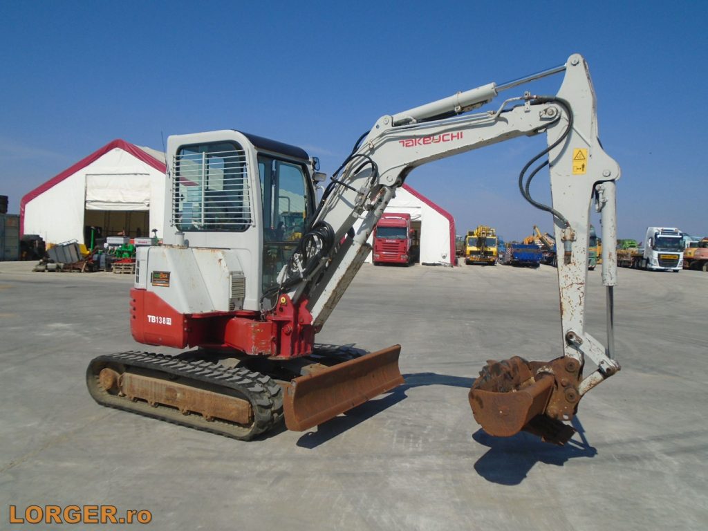 Miniexcavator Takeuchi TB138 FR