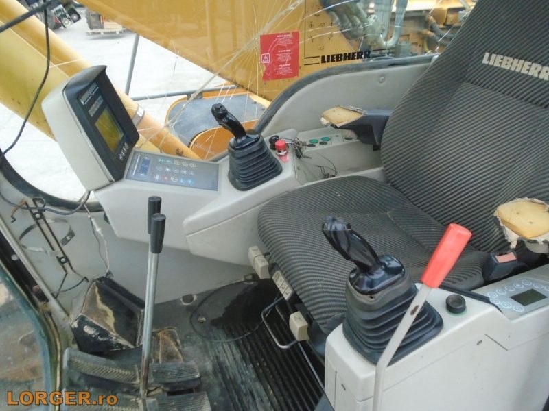 Excavator pe senile Liebherr R914C HD-SL