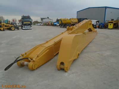 Brat lung de 24 m