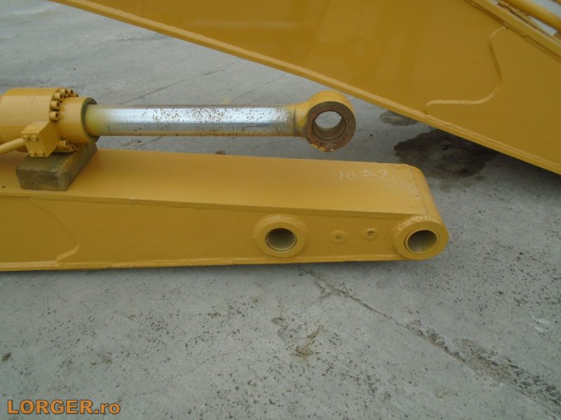 Brat lung de 24 m