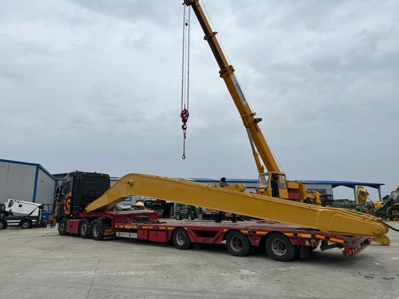 Brat lung de 24 m