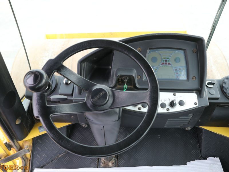 Compactor monocilindru Bomag BW 216 DH-4