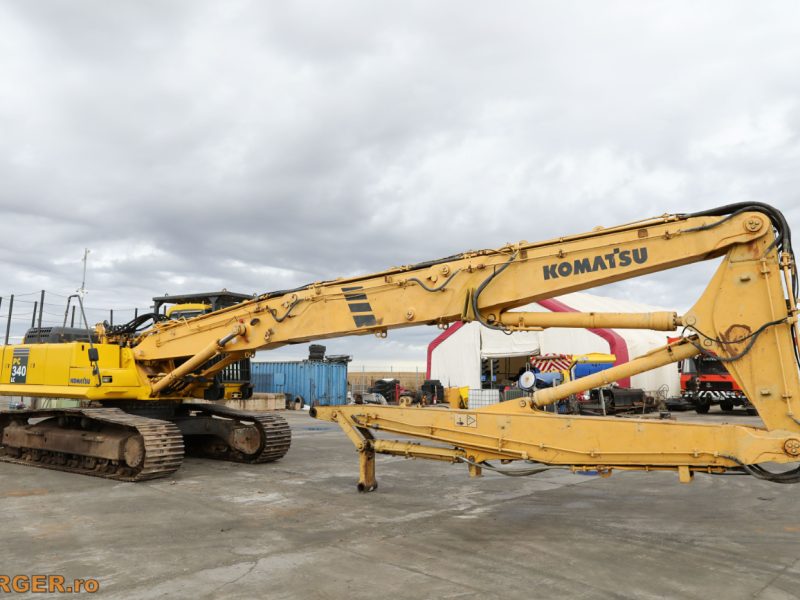 Komatsu PC340 LC-6K hosszúgémes lánctalpas kotró