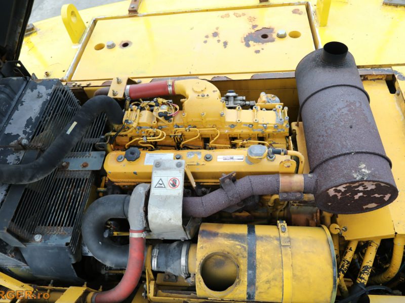 Excavator pe senile Komatsu PC340 LC-6K cu brat lung