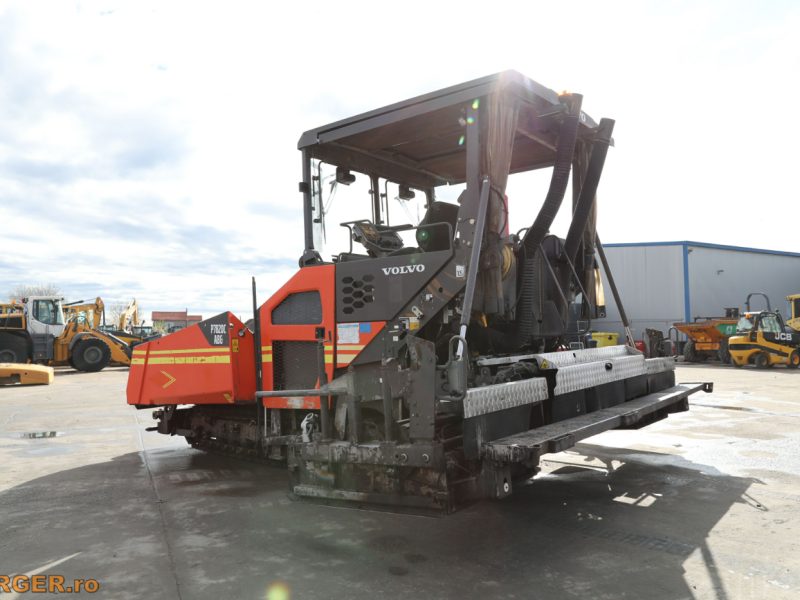 Finisor de asfalt Volvo P7820C ABG