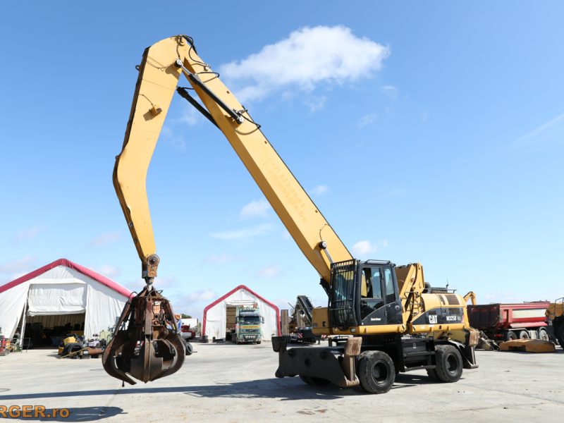 Caterpillar M325D gumikerekes anyagmozgató gép