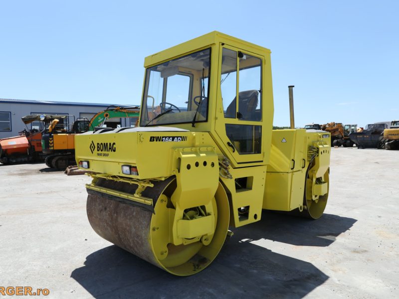 Compactor tandem Bomag BW164 AD