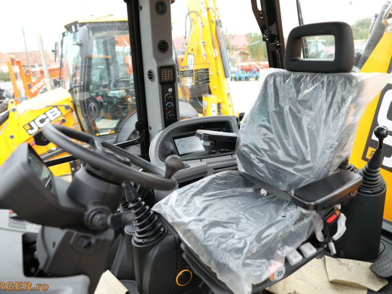 Buldoexcavator JCB 3CX -14L5WM NOU-2 Buc
