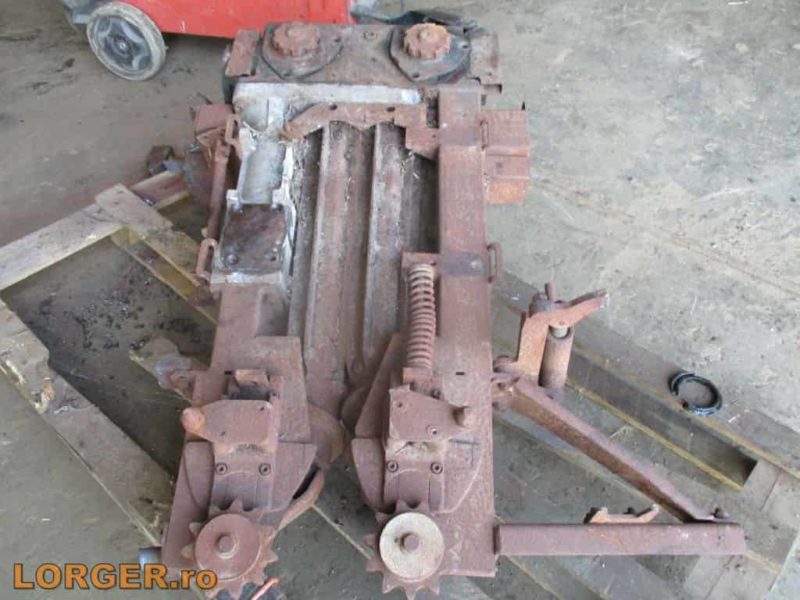 Grup masa porumb Oros Linamar