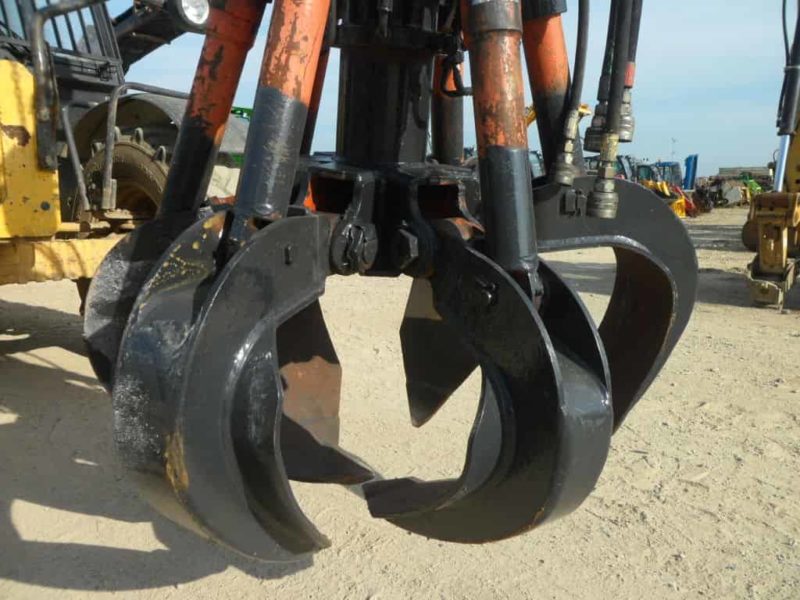 Graifer pentru deseuri metalice