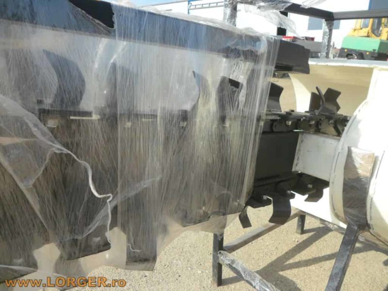 Trencher nou pentru mini-incarcator