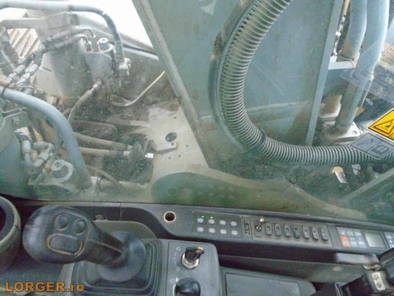 Excavator pe senile Caterpillar 319D