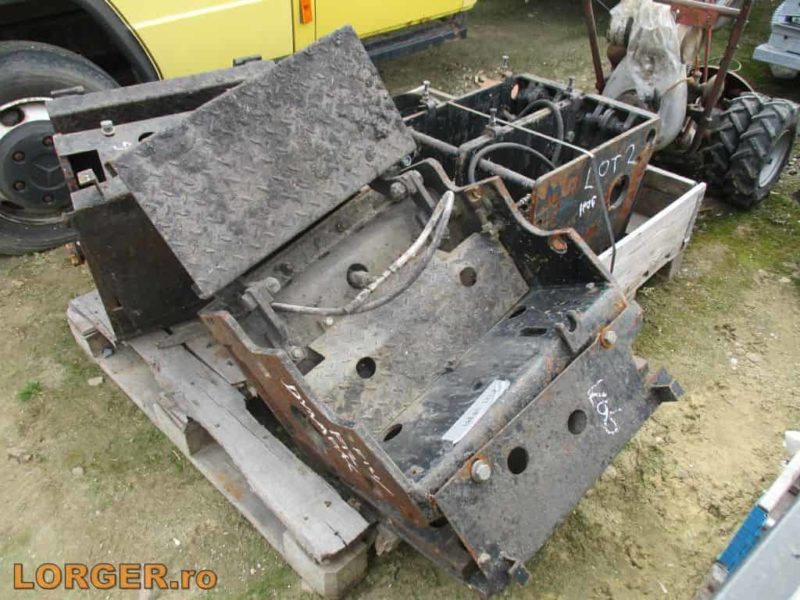 Latitor pentru finisor asfalt