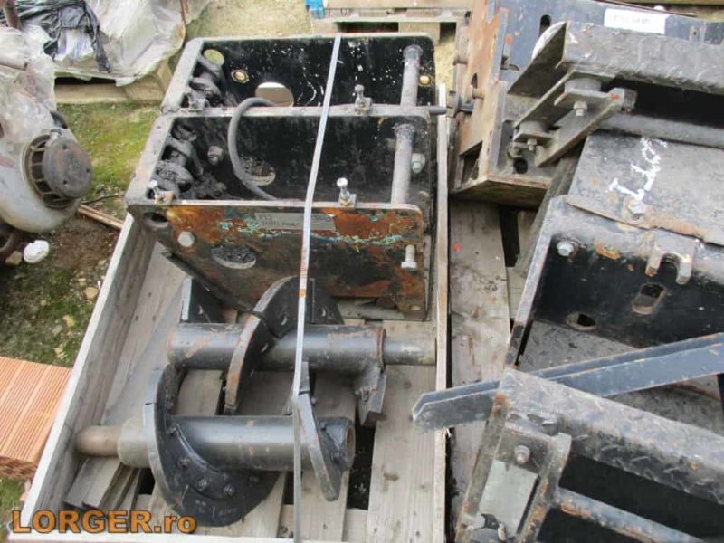 Latitor pentru finisor asfalt