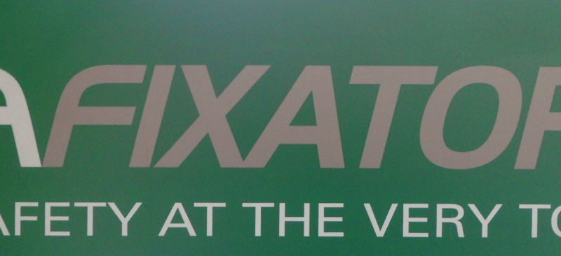 Platforma autoridicatoare electrica FIXAPOUTRE