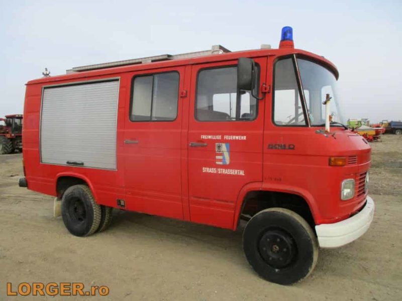 Masina de pompieri Mercedes 608D