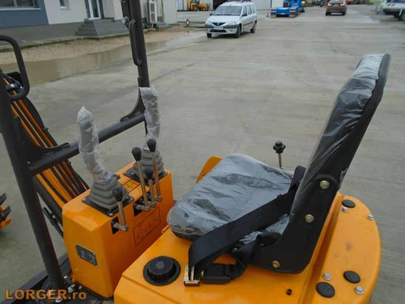 Miniexcavator nou UNI UK08