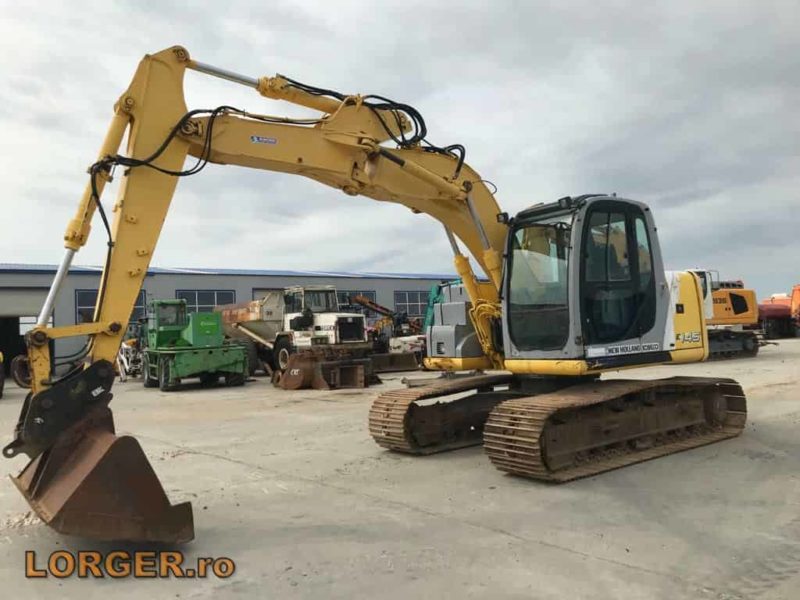 Excavator pe senile New Holland E145 - 2006