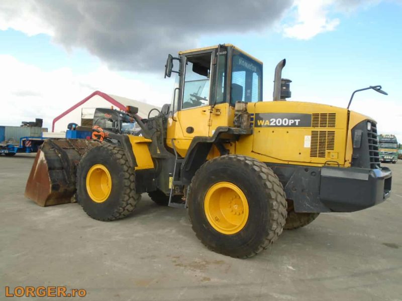 Incarcator frontal Komatsu WA200 PT-5 - 2009