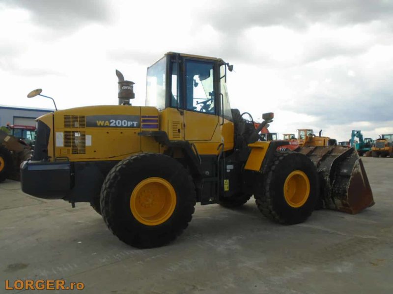 Incarcator frontal Komatsu WA200 PT-5 - 2009