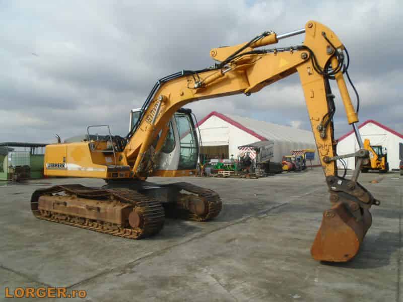 Excavator pe senile Liebherr R900C