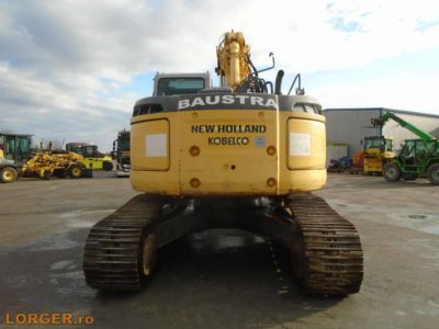 Excavator pe senile New Holland E235B SR-2
