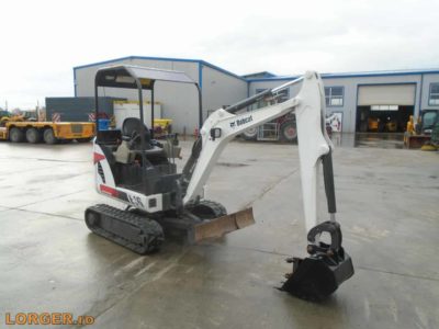 Mini-excavator Bobcat E16