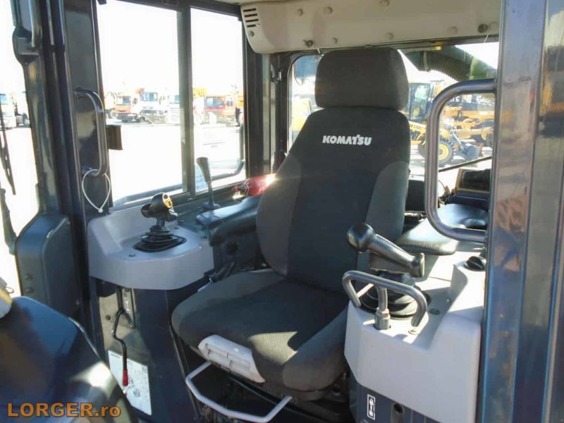 Buldozer Komatsu D61PX-23 cu laser 3D