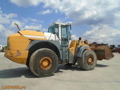 Incarcator frontal Liebherr L564