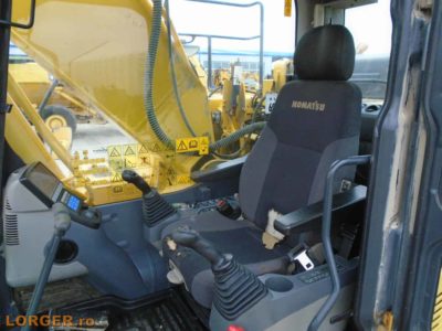 Excavator pe senile Komatsu PC210 LC-10