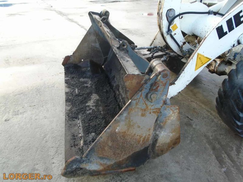 Incarcator frontal Liebherr L506