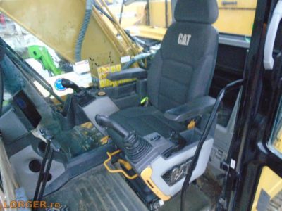 Excavator pe senile Caterpillar 320 GC