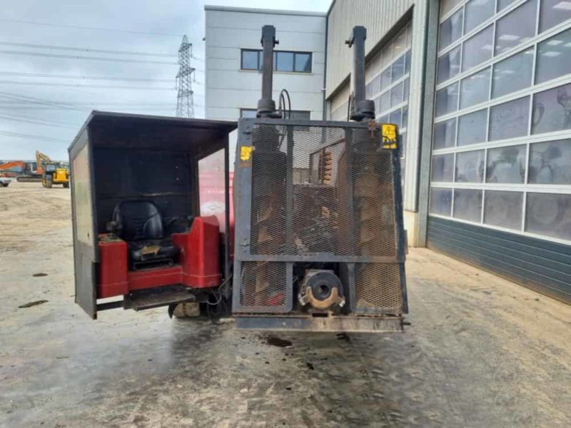 Utilaj de forat orizontal Toro DD4045