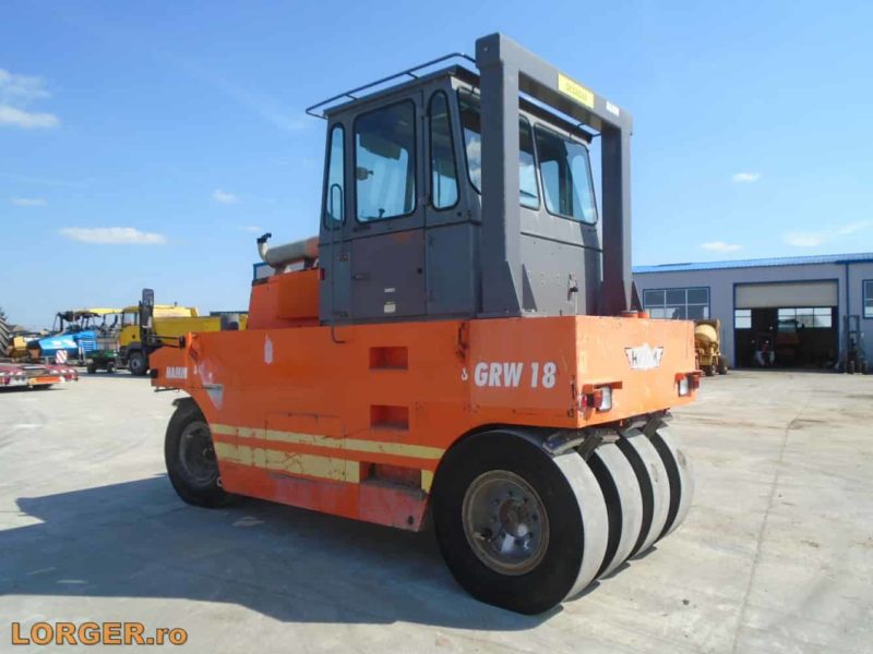 Compactor pe pneuri Hamm GRW18 - 2004