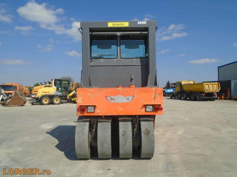 Compactor pe pneuri Hamm GRW18 - 2004