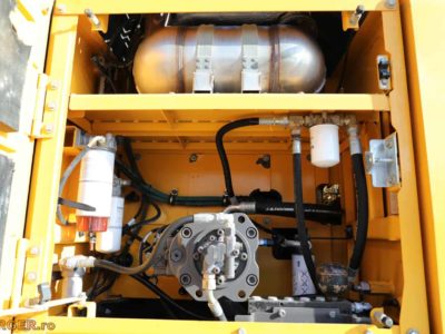 Excavator pe senile Volvo EC300 EL