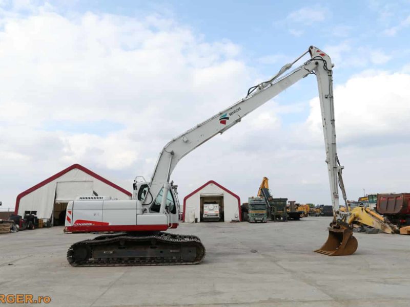 Excavator pe senile Doosan DX225 LC