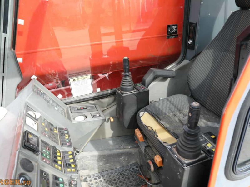 Automacara Grove GMK 2035 de inchiriat