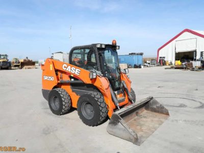 Mini-incarcator Case SR250