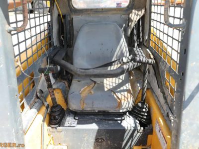 Mini-incarcator Gehl 4240